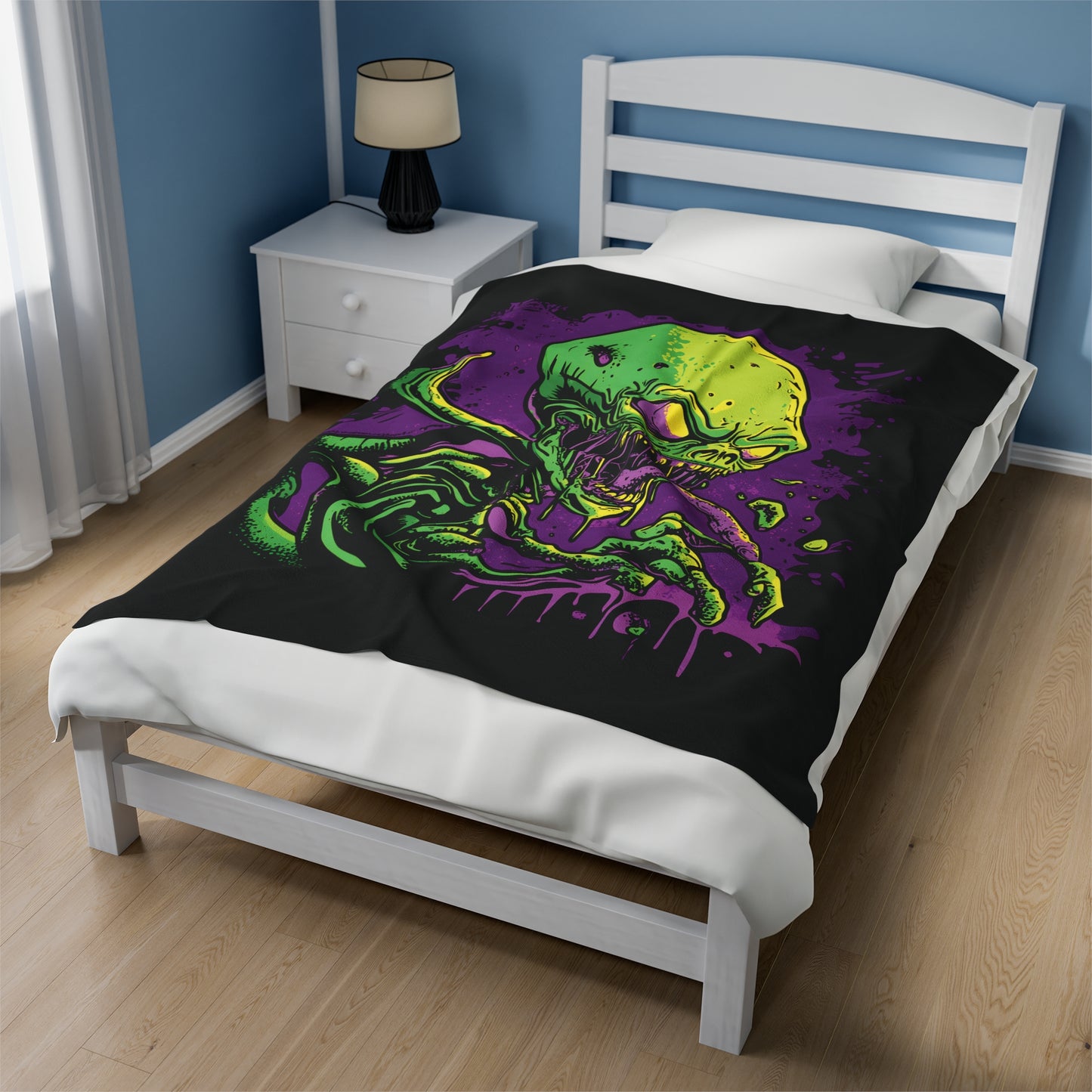 ALIENIZED | VELVETEEN BLANKET